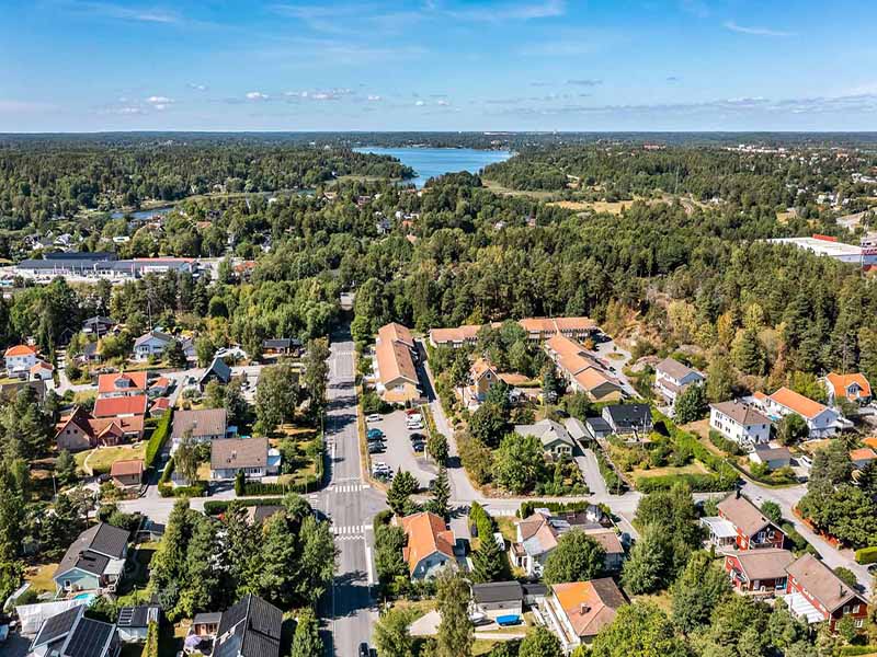 om asfaltsfirma tyreso stockholm