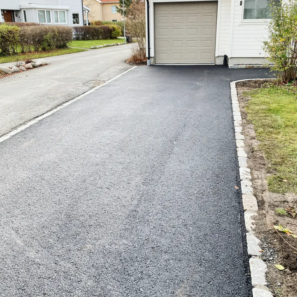 asfaltera uppfart tyreso stockholm